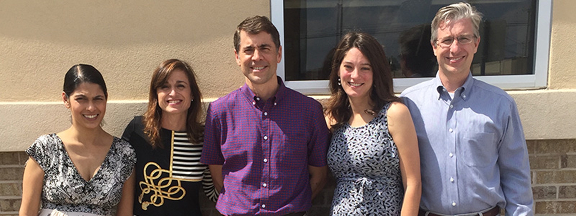 photo-group-henderson-main