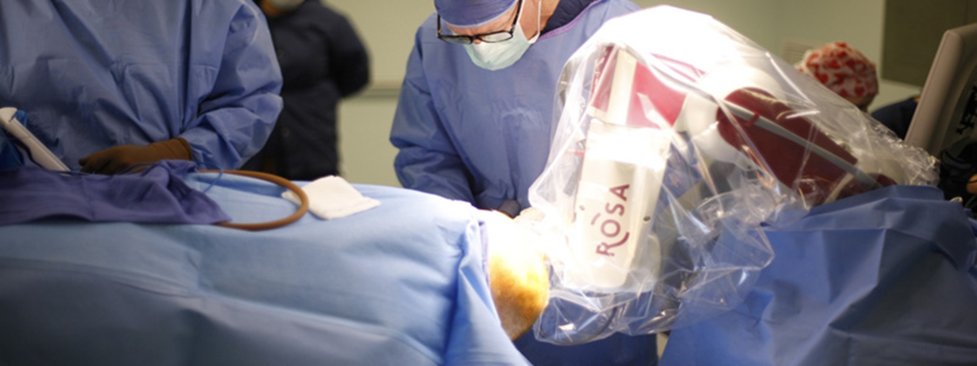 photo-neuro-roboticarm-main